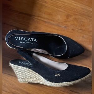 Black wedges with braided heel